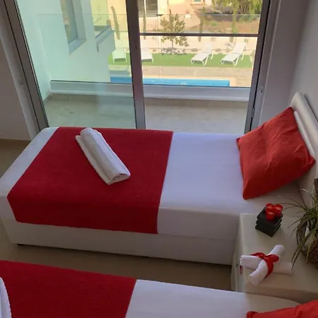 Luxury Sea View Near Konnos Beach *